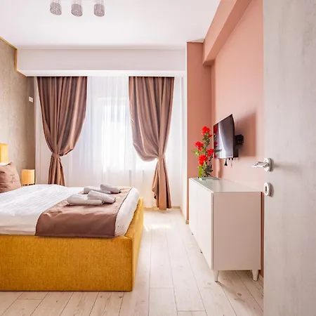 Luxury Sabina 35 Апартаменти *