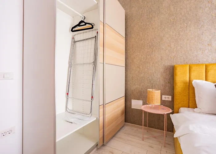 Luxury Sabina 35 Bucureşti