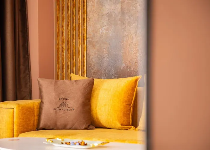 Luxury Sabina 35 アパート